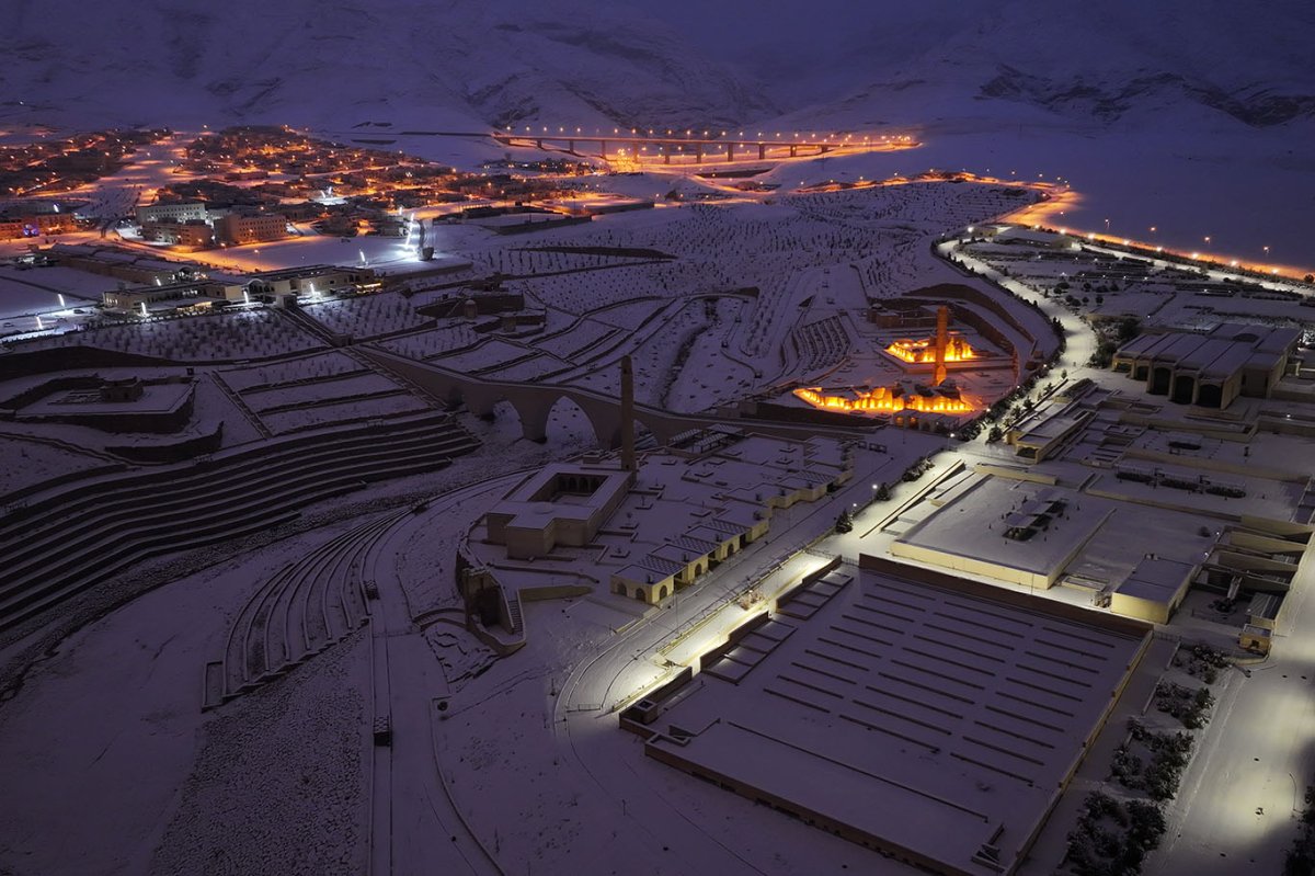 Hasankeyf'te kar sonrası kartpostallık manzaralar