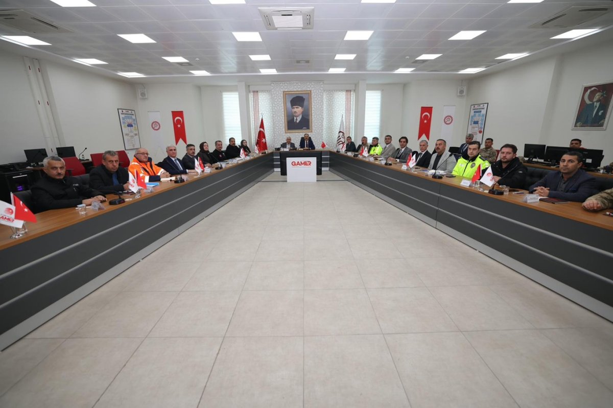 Siirt’te karla mücadele çalışmaları masaya yatırıldı