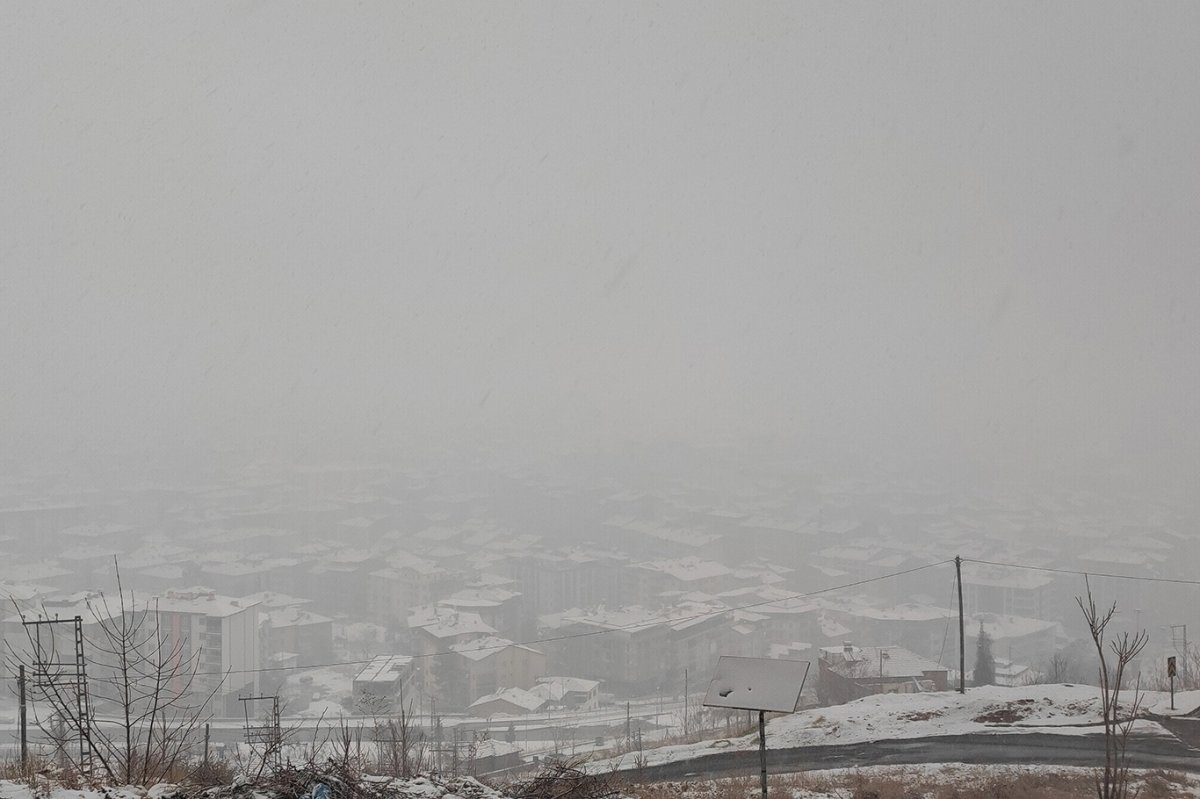 Malatya 2 günün ardından tekrar beyaza büründü