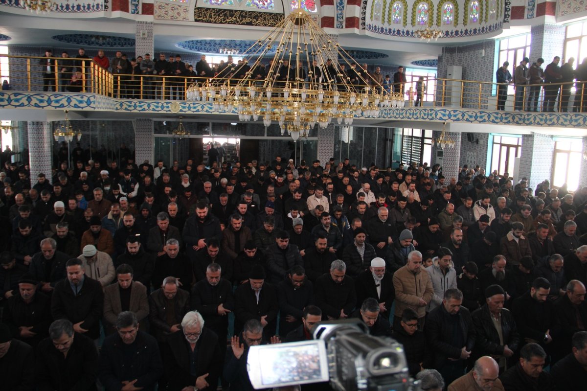 Batman'da Ebu Ubeyde ve Gazze şehitleri için gıyabi cenaze namazı kılındı