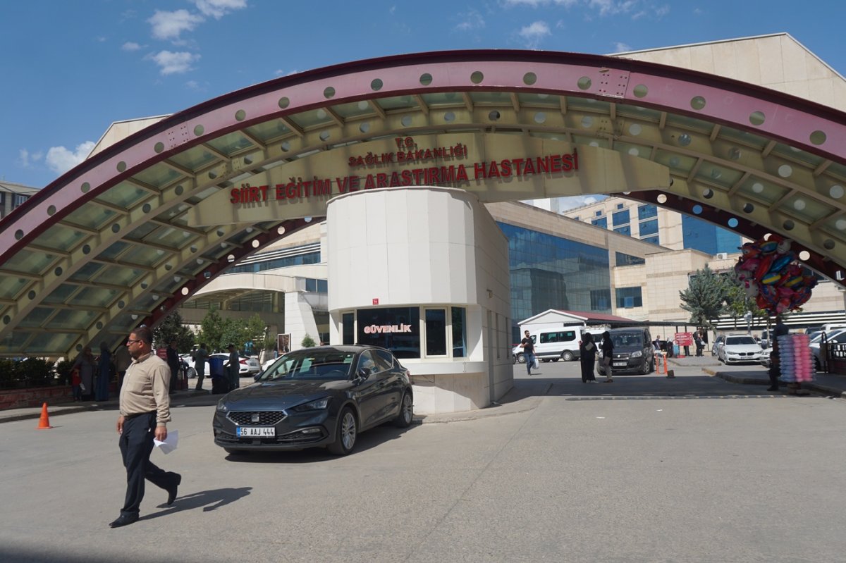 Siirt Eğitim ve Araştırma Hastanesi’nde asansör arızaları vatandaşları mağdur ediyor