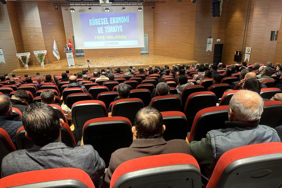 HAKSİAD'dan “Küresel Ekonomi ve Türkiye” konulu seminer
