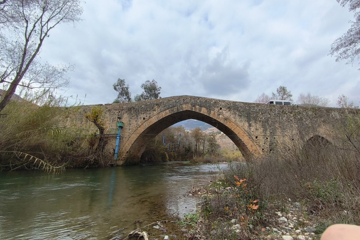 Mersin'de sular altında kalan minarenin eşsiz güzelliği