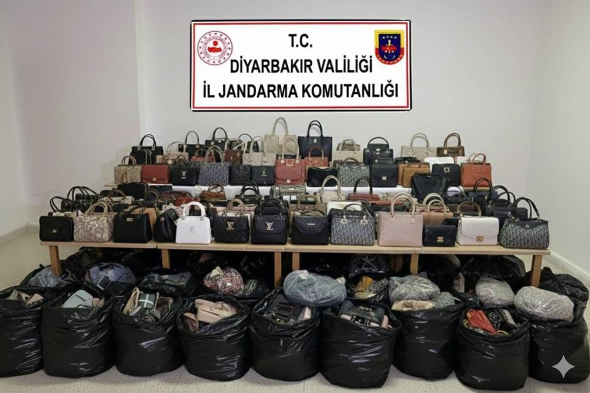 Diyarbakır'da kaçak silah ve tarihi eser operasyonu