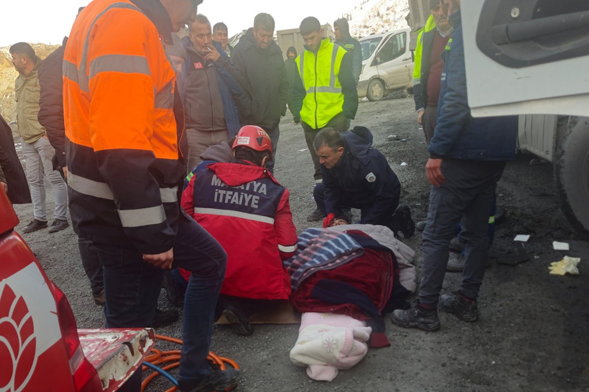Malatya'da trafik kazaları: 2 yaralı