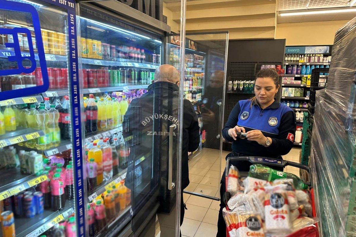 Şanlıurfa’da 1,5 milyon TL’lik tarihi geçmiş ürünlere el konuldu