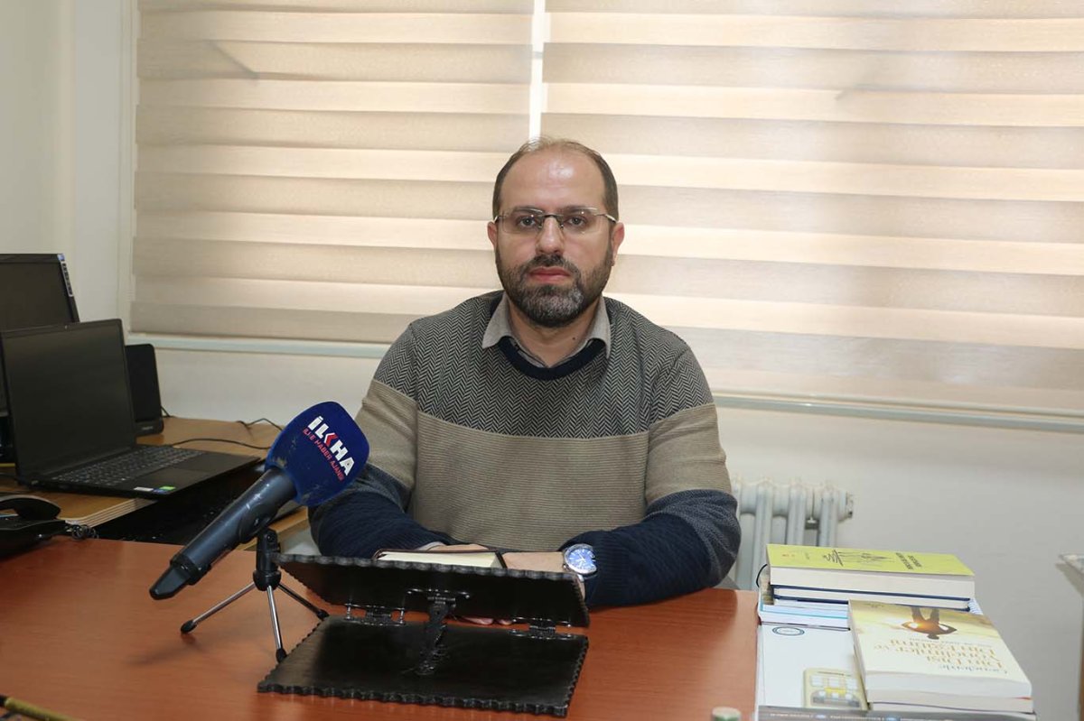 Doç. Dr. Özdemir: Din eğitiminin altın anahtarı gönüllere girmektir