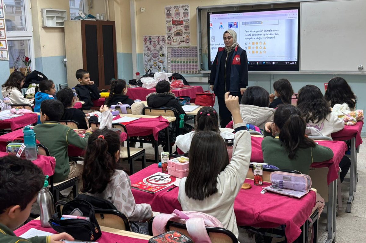 Batman'da erken yaşta acil çağrı bilinci oluşturuldu