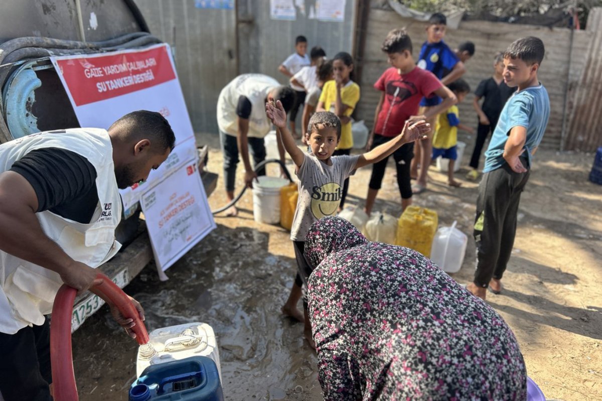 Yeryüzü Doktorları 12 ülkede yardım ve sağlık nöbeti tuttu