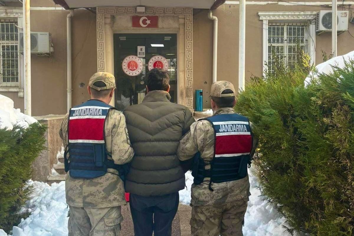Batman'da aranan 30 şahıs yakalandı