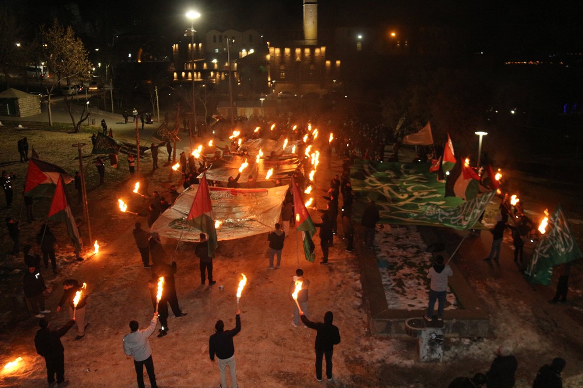 Dünya Kudüs Haftası'nda Diyarbakır'da "Gençlik Gazze ile Birlikte" etkinliği düzenlendi