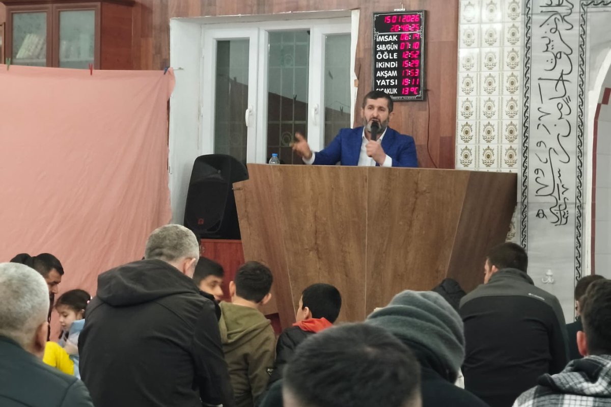 Hatay'da Miraç Kandili'inde eller semaya açıldı