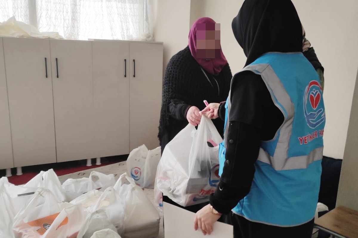 Yetimler Vakfı'ndan Batman'da yetimlere anlamlı destek