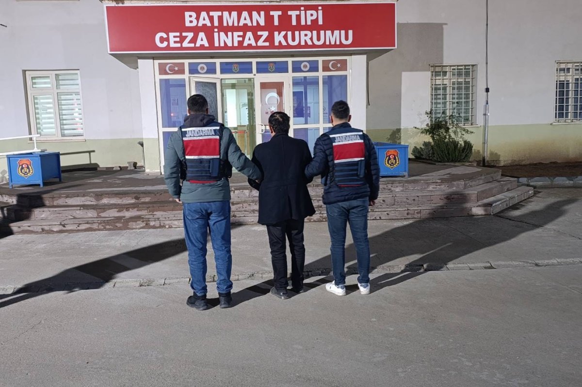 Batman'da uzun namlulu silah ve mühimmat ele geçirildi