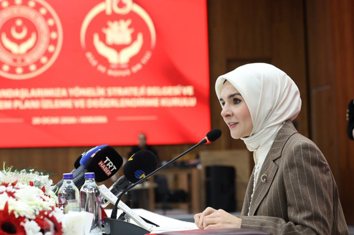 Bakan Göktaş: Roman vatandaşlarımızın hayatını iyileştiren hizmetleri büyüteceğiz