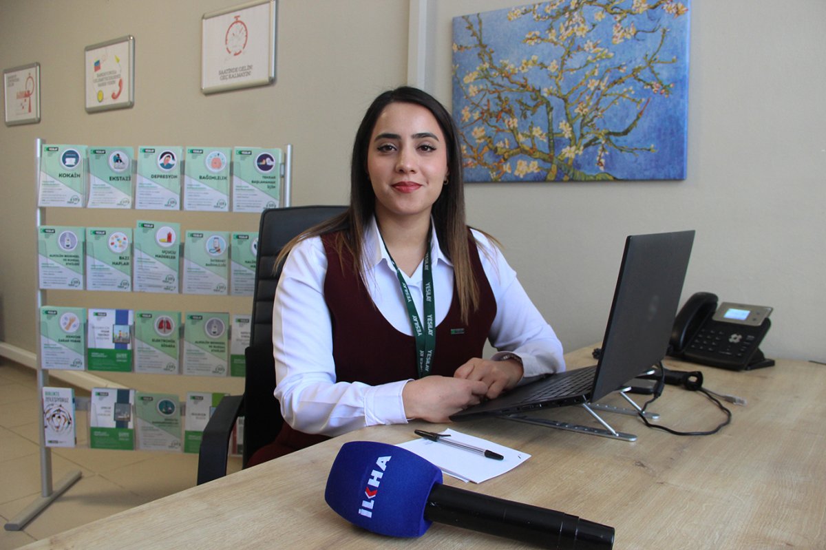 Yeşilay, Şırnak'ta bağımlı bireyler ve ailelerine ücretsiz destek sunuyor