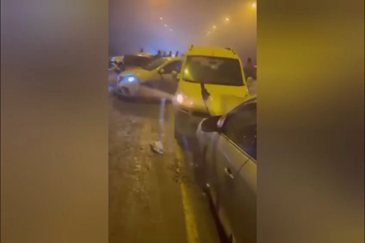 Diyarbakır’da sis ve buzlanma zincirleme kazaya yol açtı: 7 yaralı