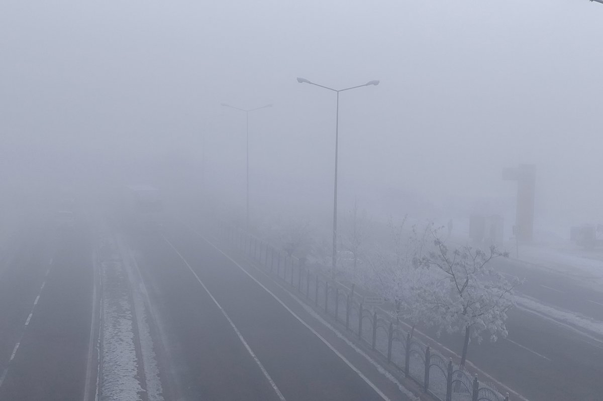 Diyarbakır’da yoğun sis etkisini sürdürüyor: Uçuşlar iptal edildi