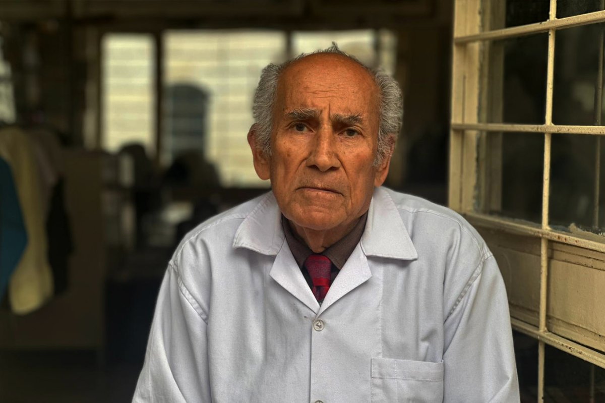 80 yaşındaki berber Arkın'dan 64 yıllık meslek hayatı ile ilgili önemli tavsiyeler