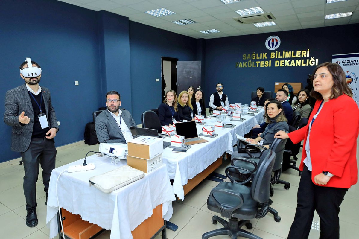 Gaziantep'te "Basınç Ülseri Yönetimine Yönelik Multidisipliner ve Teknoloji Temelli Çalıştay" düzenlendi