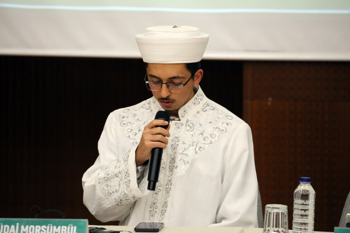 HÜDA PAR Diyarbakır'da "Ana Dilimi Seçiyorum" paneli düzenledi