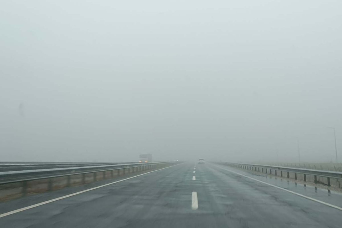 Şanlıurfa’da havalimanı çevresinde sis etkili oldu