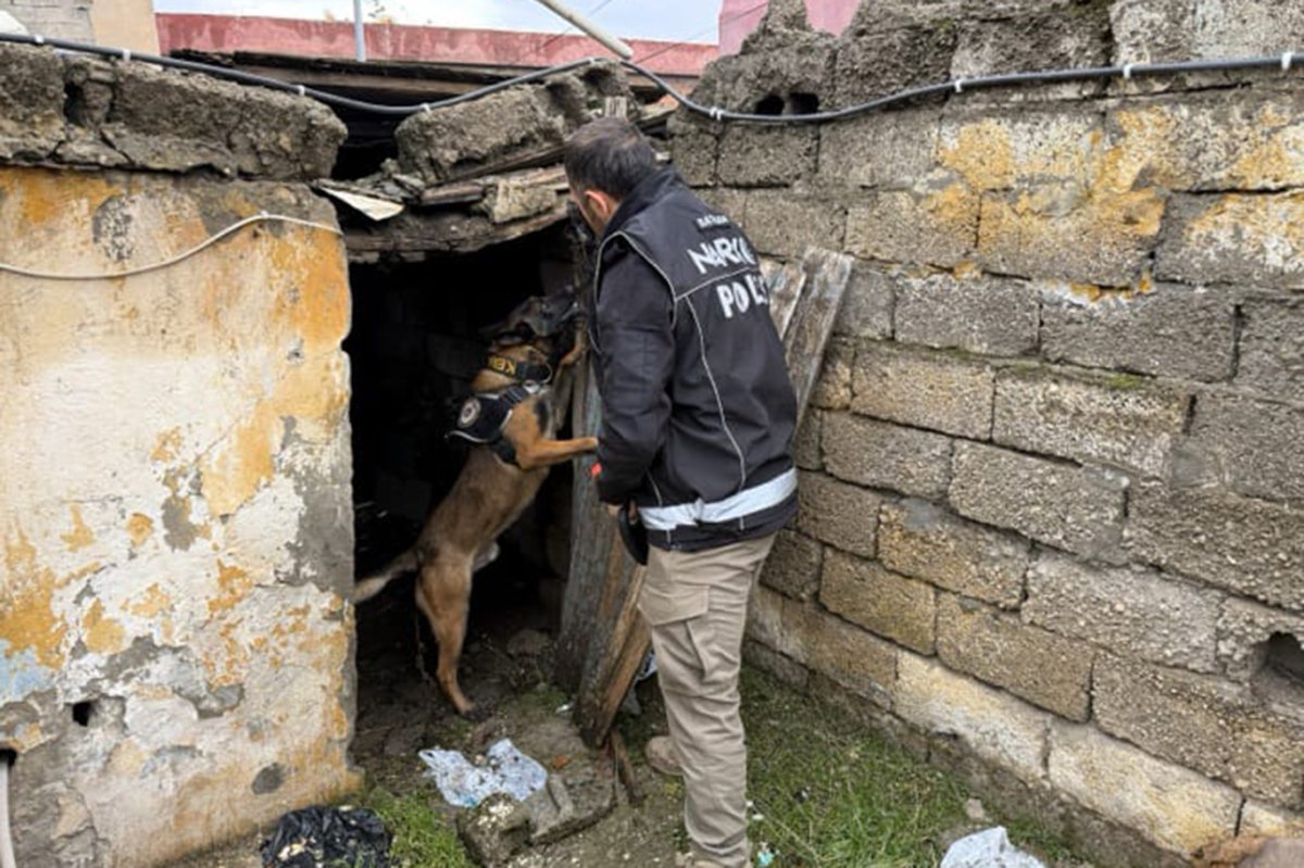 Batman'da okul çevrelerinde Narkoalan uygulaması