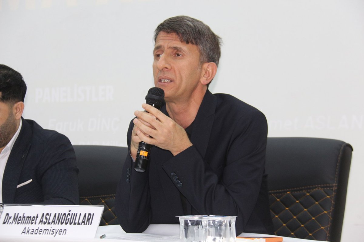 Panelistler: Kimliğin temsili olan anadil için eğitimde yeterli olanaklar sağlanmalı