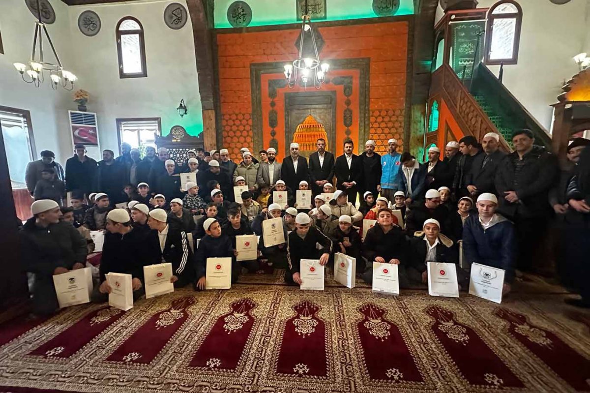 Konya'da “Camiyi Seviyoruz Namazla Buluşuyoruz” programı yapıldı