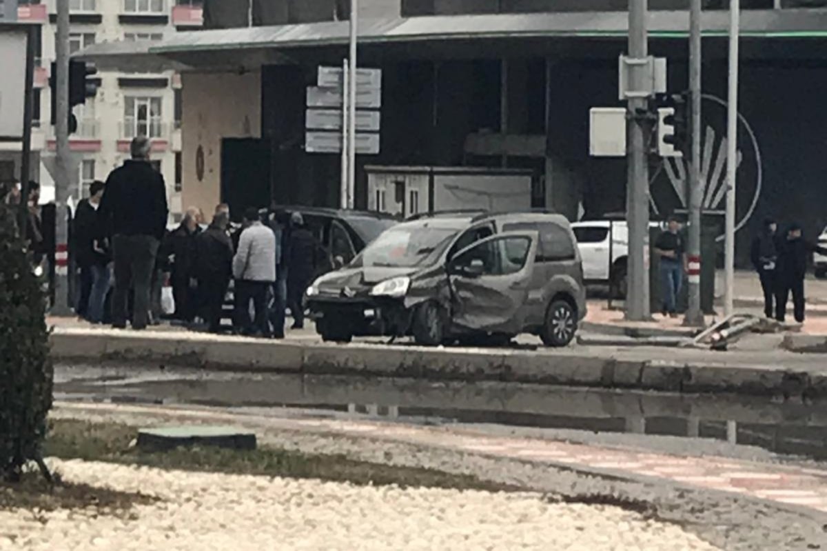 Batman'da maddi hasarlı kaza