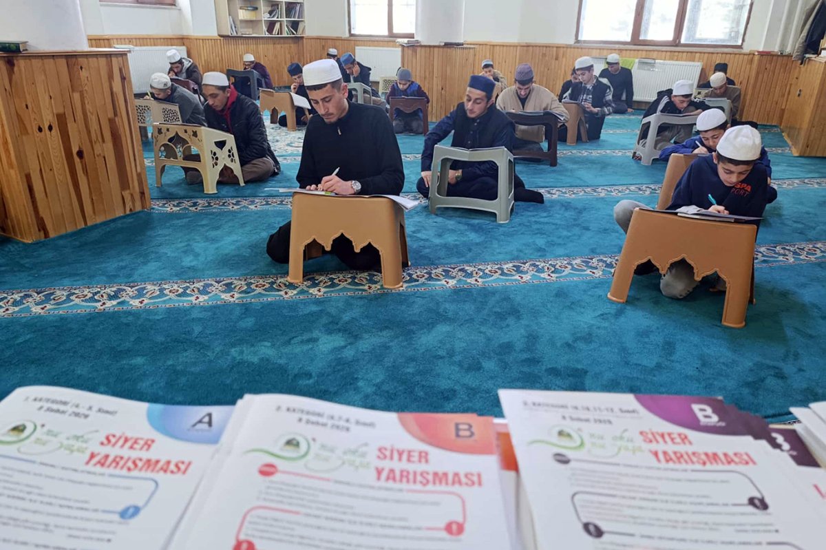 Kars’ta Siyer sevdası, yüzlerce aday Peygamber Efendimizin hayatı için ter döktü