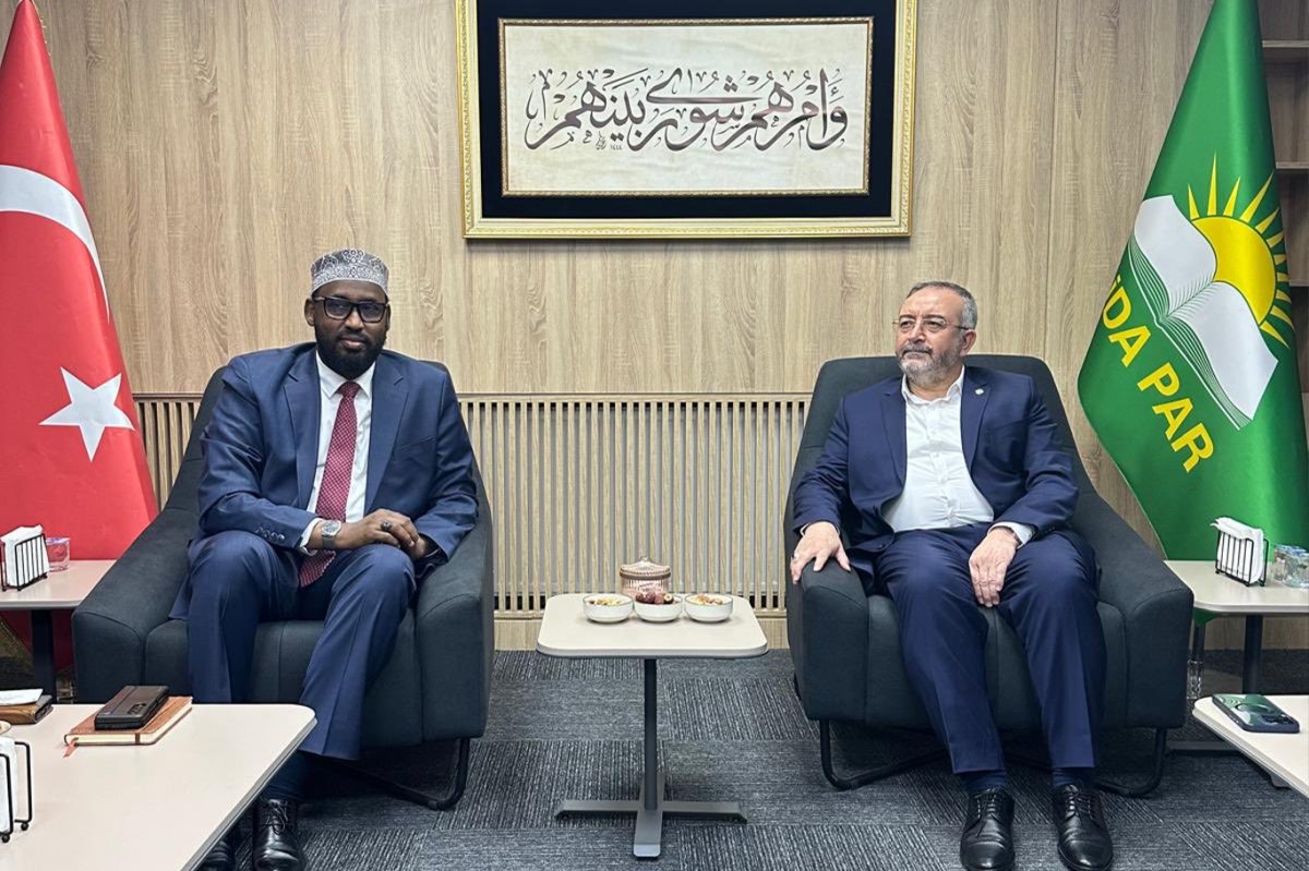 Somalili heyetten HÜDA PAR'a ziyaret