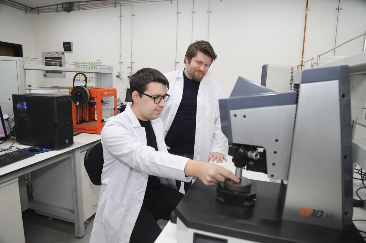 Bursa'da geleceğin hava ve uzay araçları için yüksek sıcaklık dayanımlı kompozitler üretiliyor