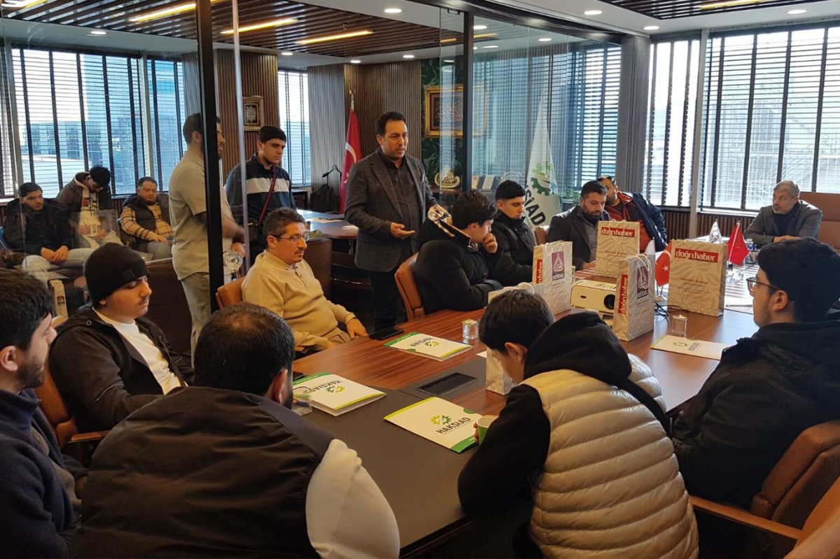 Avrupalı gençler İstanbul’da HAKSİAD’ı ziyaret etti