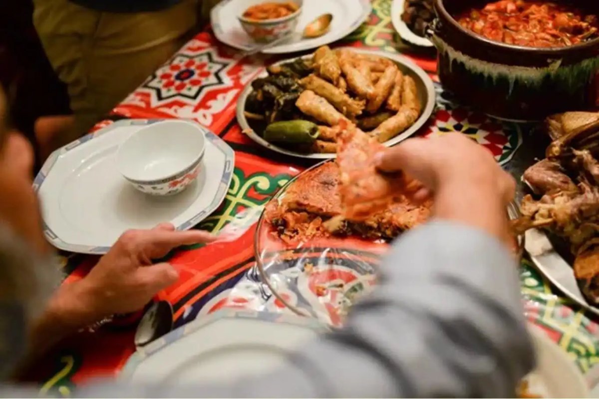 Diyetisyen Kahraman anlattı: İftar ve sahurda nelere dikkat edilmeli?