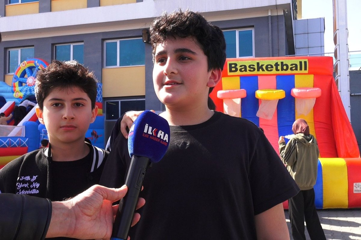 Mersin’de Ramazan coşkusu: Yardım kermesi ve şenlik bir arada