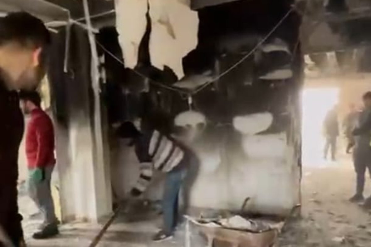 Batman'da patlayan telefon evi küle çevirdi