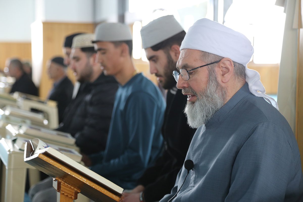 Diyarbakır’da Ramazan ayının ilk mukabelesinde camiler doldu taştı