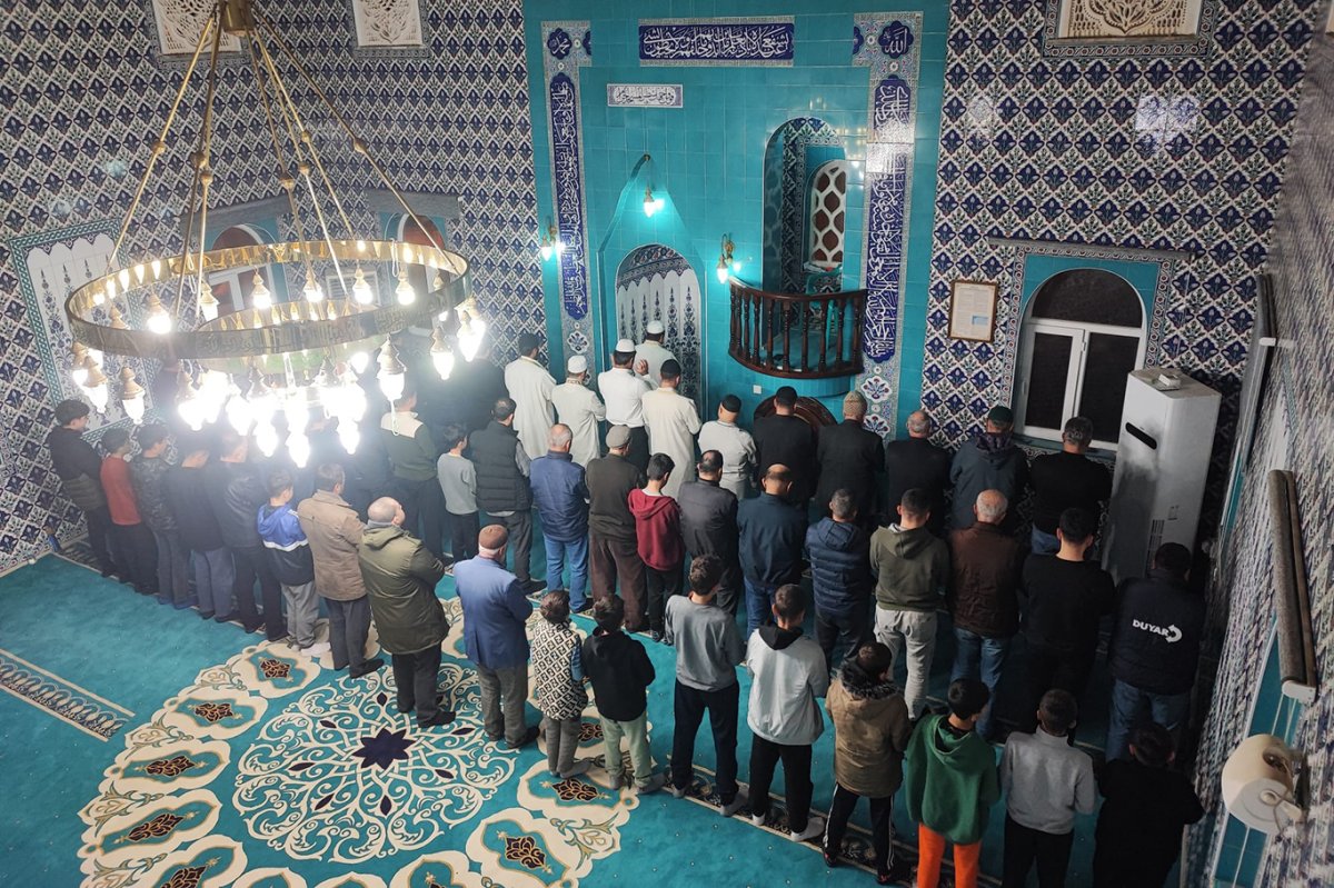 Batman'ın bir ilçesinde ilk kez hatimle teravih namazı kılındı