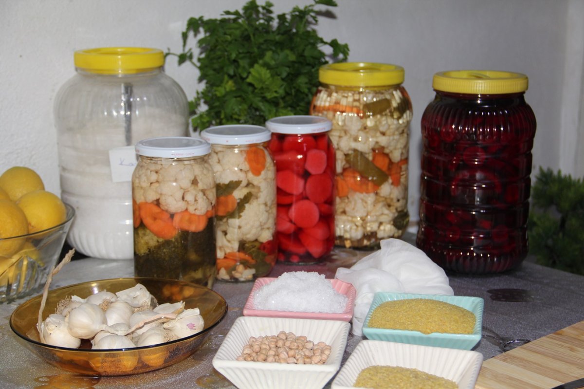 Ramazan sofralarının gözdesi: Batman'da ev yapımı şalgama yoğun ilgi