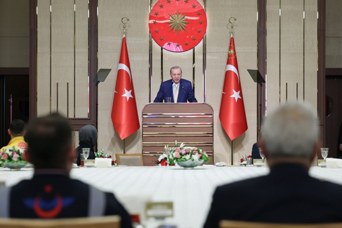 Cumhurbaşkanı Erdoğan: Milletin, inancını yaşaması bunları zıvanadan çıkartıyor