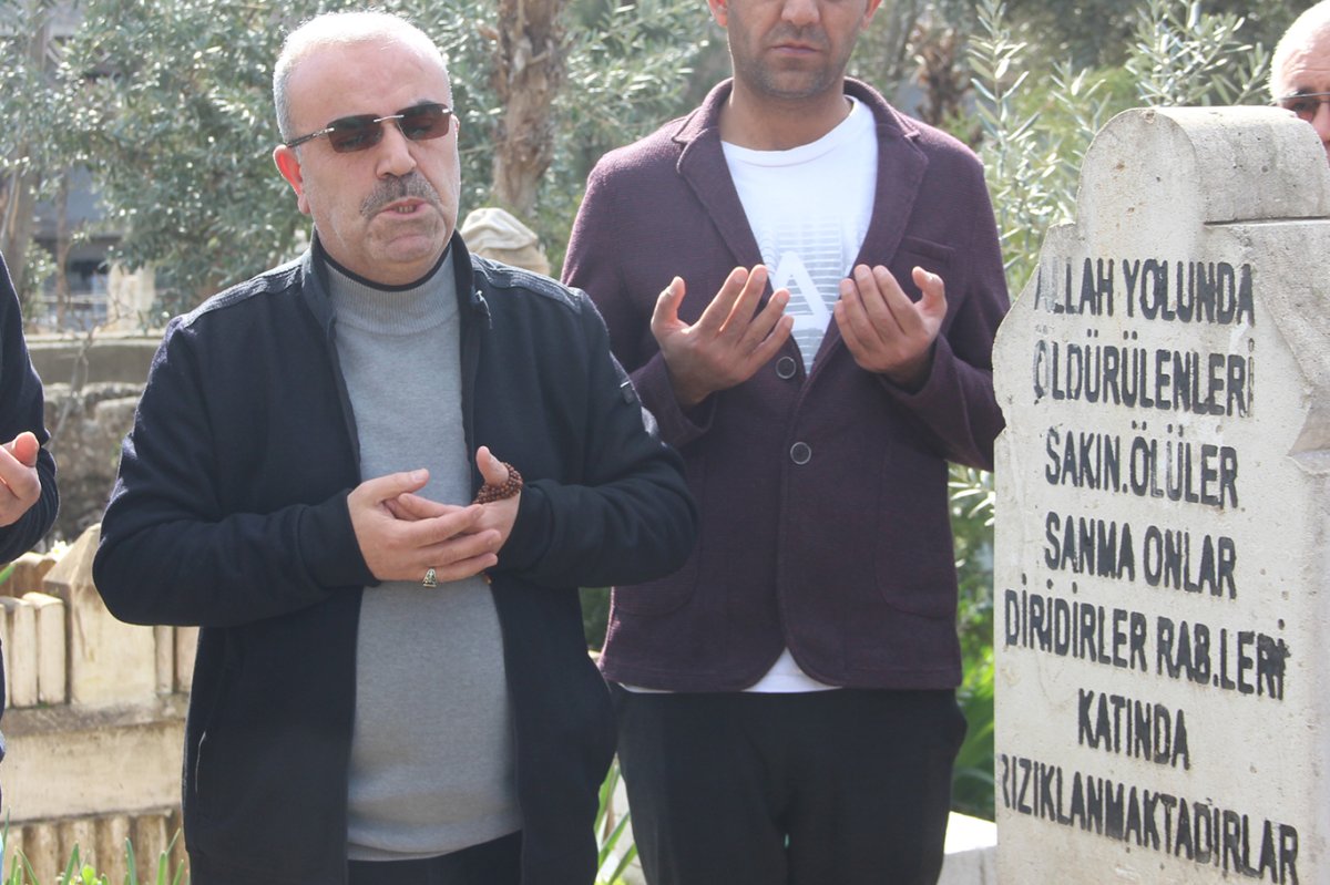 Kur'an şehidi Nesim Demirtaş kabri başında yad edildi