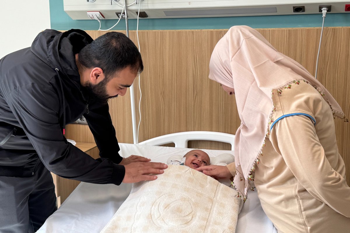 Gaziantep Şehir Hastanesi'nde nadir görülen tümör ameliyatı başarıyla gerçekleştirildi