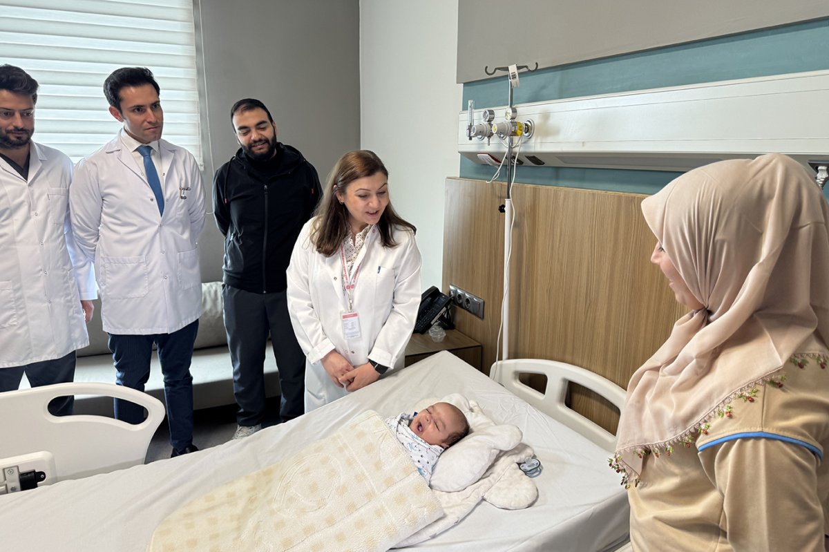 Gaziantep Şehir Hastanesi'nde nadir görülen tümör ameliyatı başarıyla gerçekleştirildi