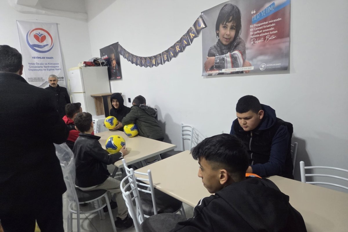 Yetimler Vakfı’ndan Ankara’da yetim çocuklara iftar programı