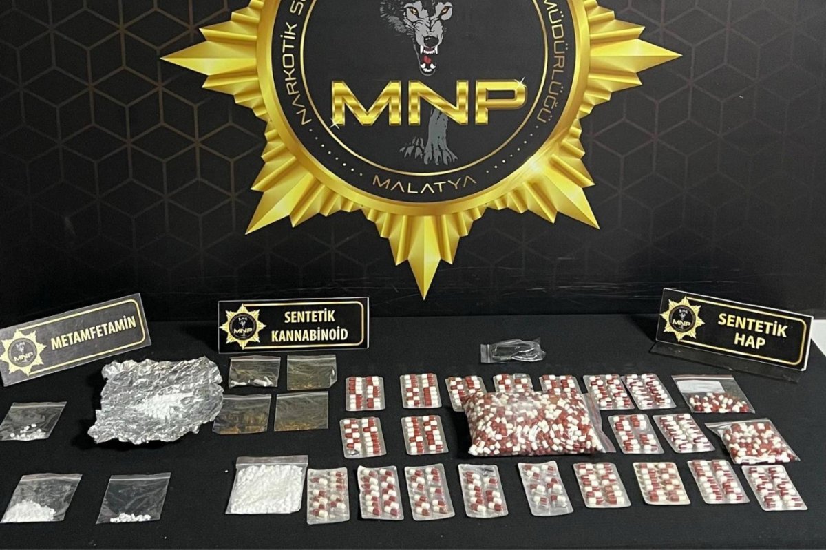 Malatya'da sokak satıcılarına operasyon: 8 tutuklama