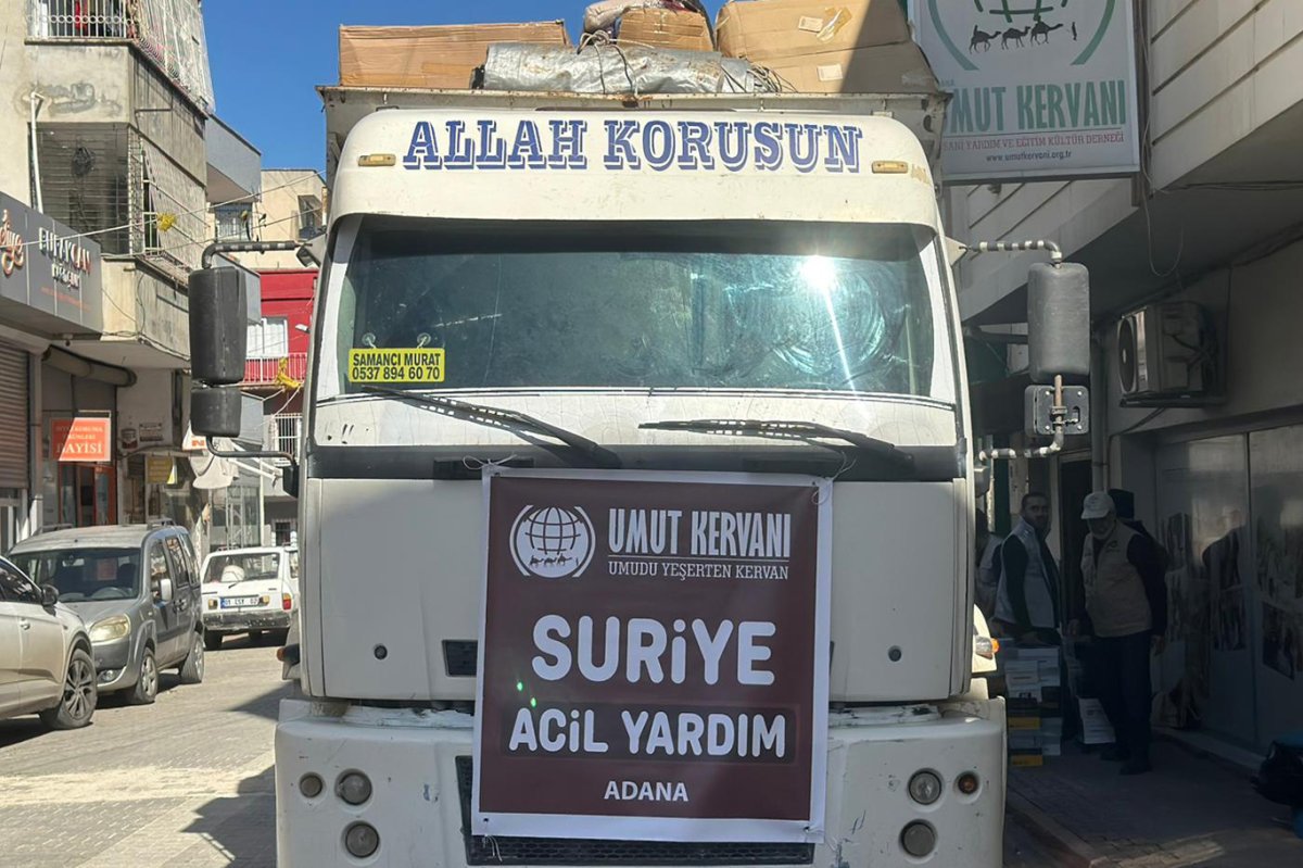 Umut Kervanı Adana’dan Suriye’ye yardım tırı yolladı