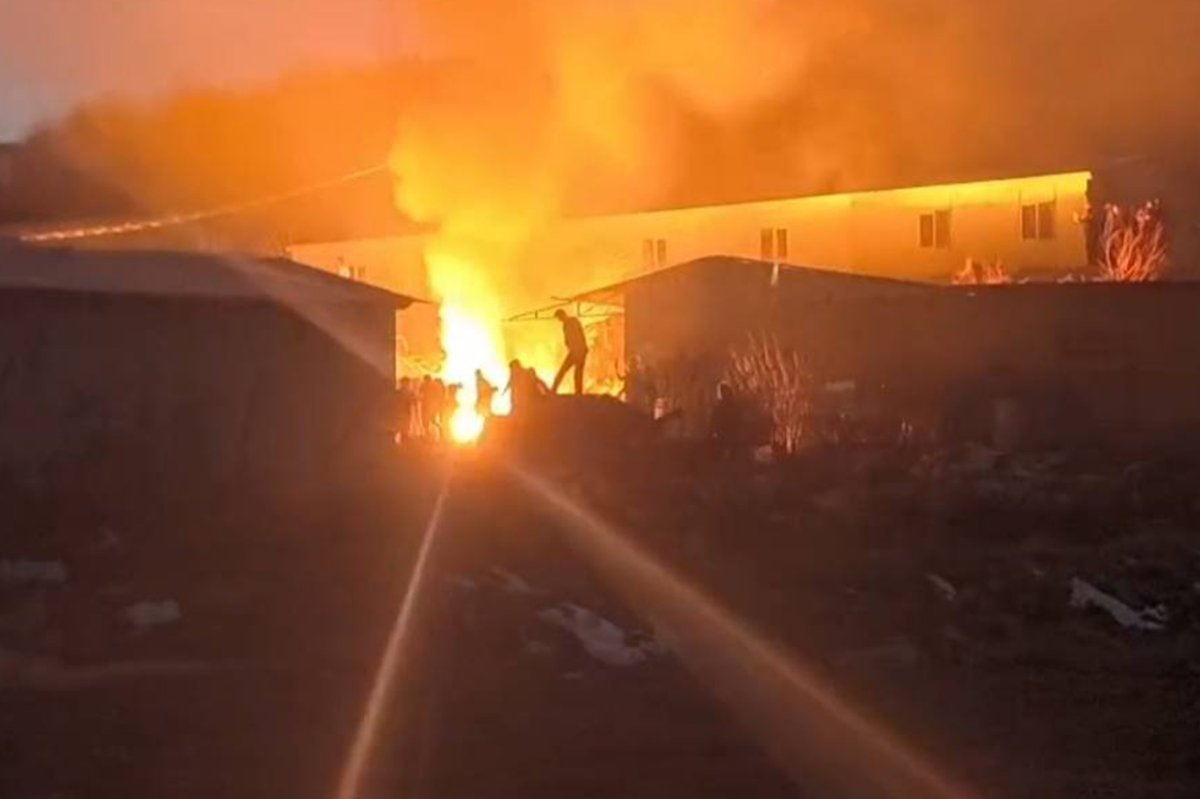 Malatya'da TOKİ şantiyesinde korkutan yangın