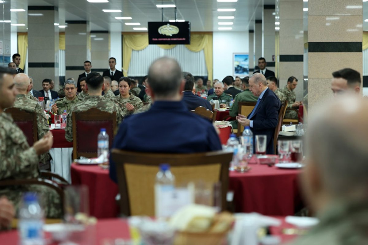 Cumhurbaşkanı Erdoğan: Bütün oyunları bozup bu ülkeyi çocuklarımıza emanet bırakmayı başaracağız