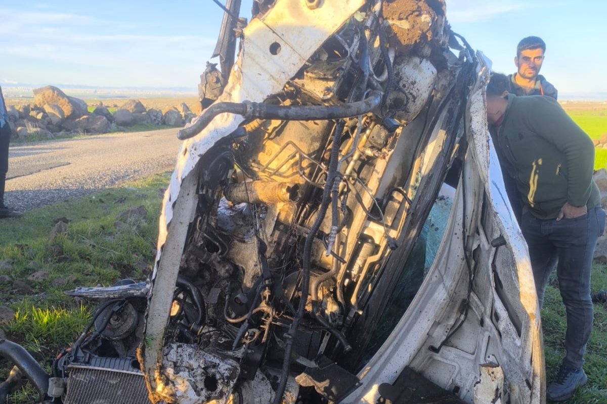 Diyarbakır'da 2 ayrı trafik kazasında 20 kişi yaralandı